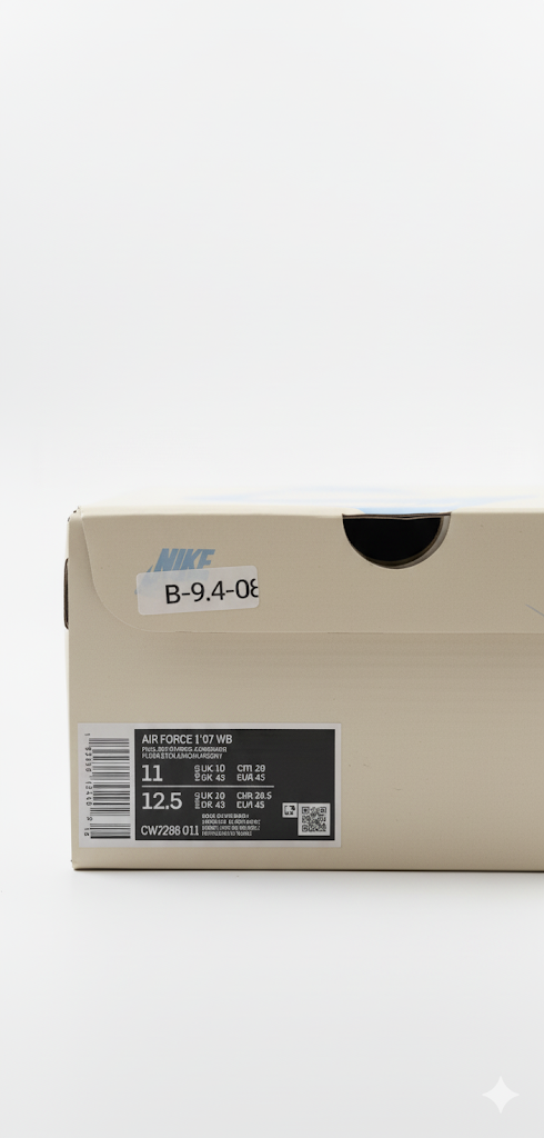 Nike Dunk Low ‘Ivory Hyper Royal’ – Limited Edition