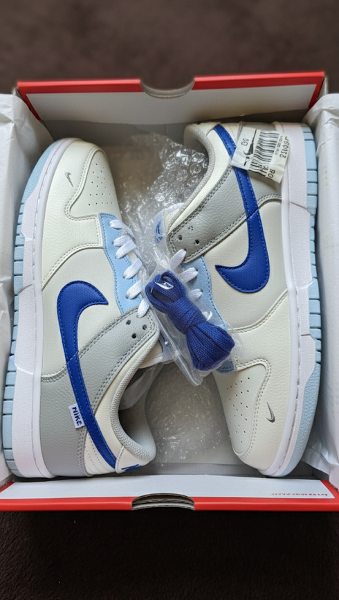 Nike Dunk Low ‘Ivory Hyper Royal’ – Limited Edition